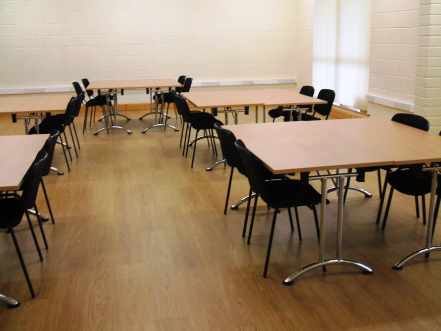 taghmon-action-group-meeting-classroom